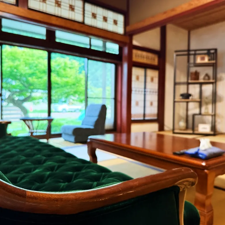 里山の宿泊棟